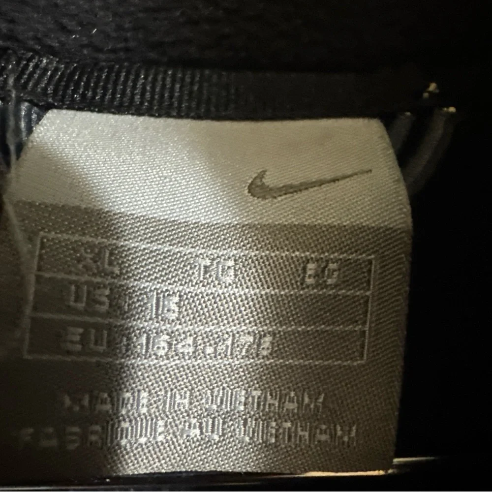 Nike Gold Puffy Coat With Hood Size XL - Faux Fur On Hood, But Can Be Removed